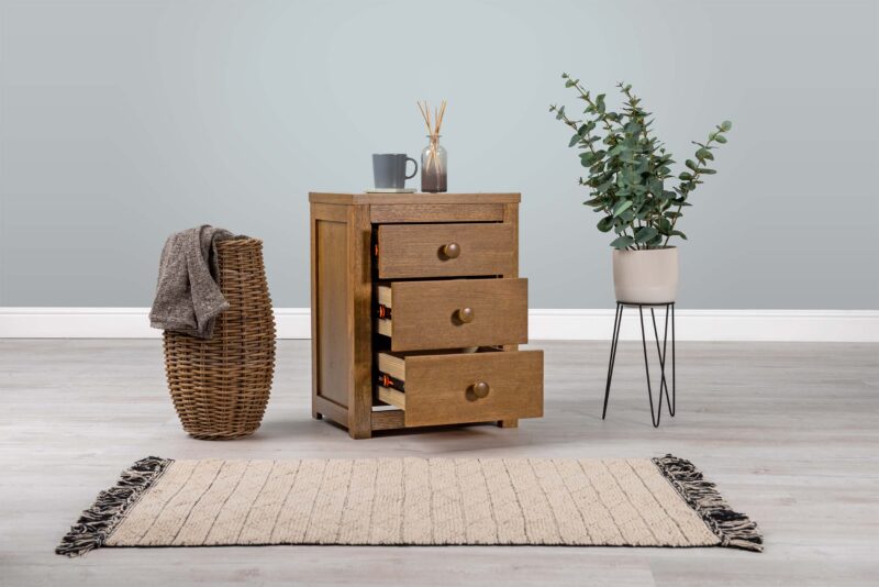 Marieno Medium Oak 2+1 Drawer Bedside Table – Handle-Free B Grade - Image 3