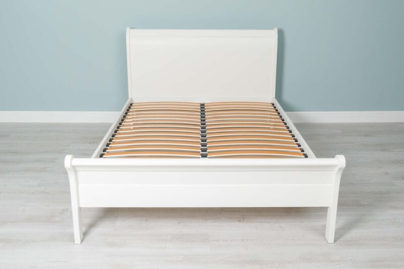 Marieno Soft White Solid Wood Sleigh Bed Frame – 4ft6 Double, B Grade - Image 11